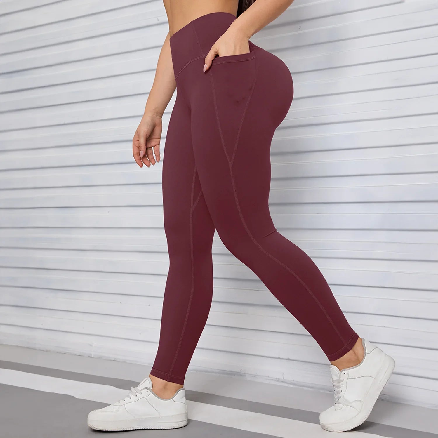 Red high-waist yoga leggings with side phone pockets – Murps