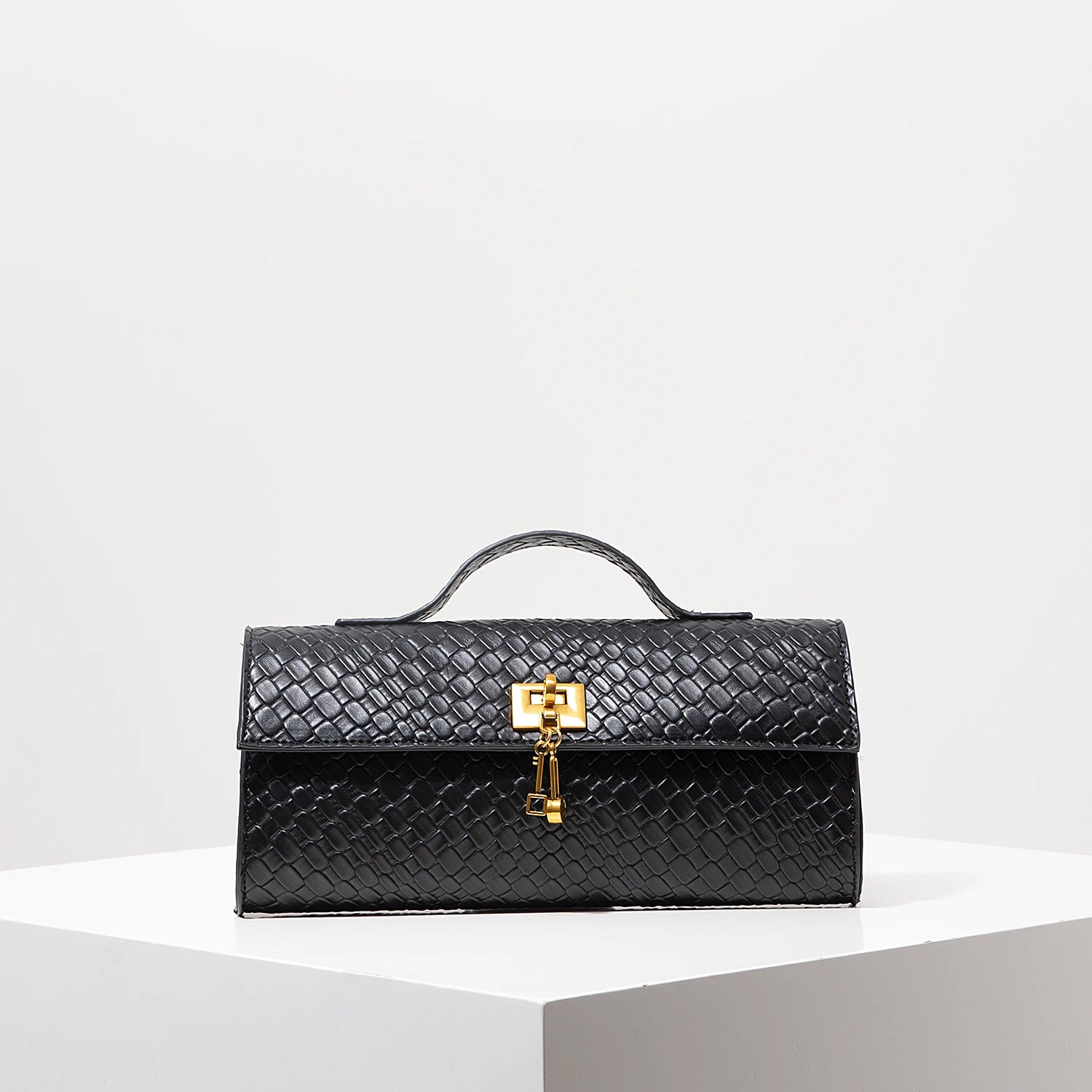 Murps Woven Baguette Top-Handle Clutch – Wine Red, Gold Turn-Lock