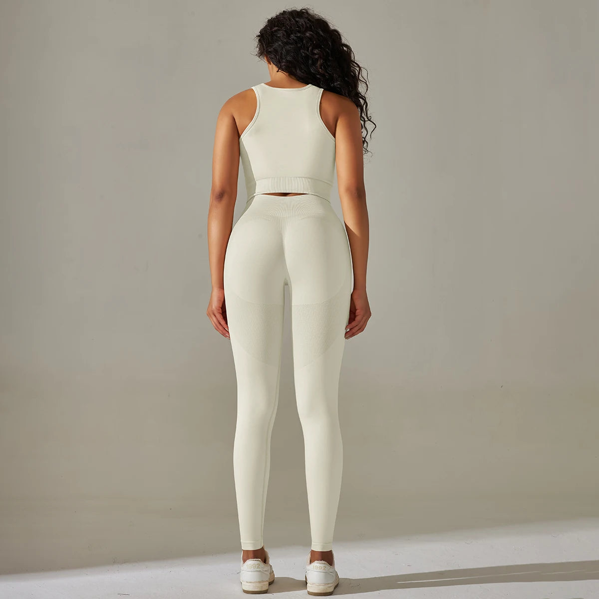 Murps Seamless 2-Piece Yoga Set – Sculpt Tank & High-Waist Leggings