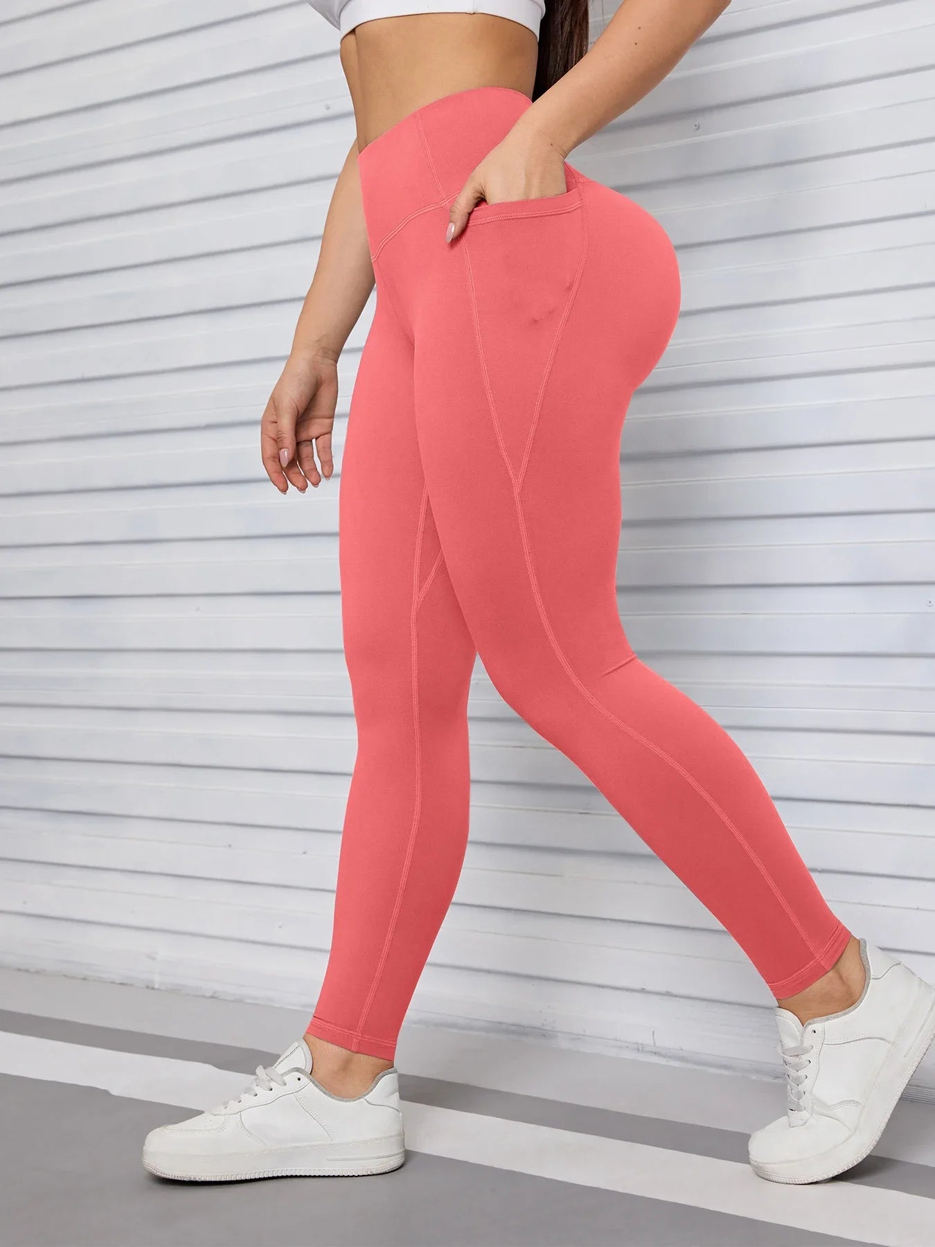 purple high-waist yoga leggings with side phone pockets – Murps