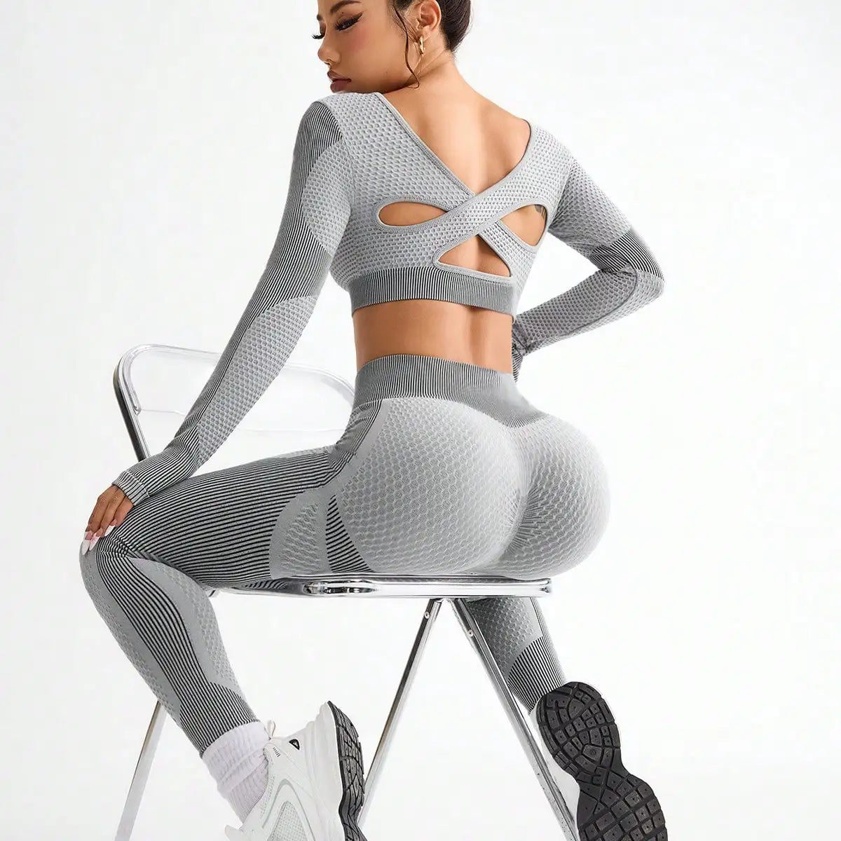 Seamless 2-Piece Sculpt Set Tummy Control Leggings + Cut-Out Top